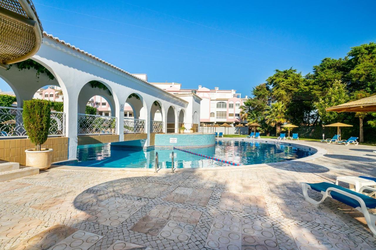 Praia Da Rocha, Vila Rosa, T1, Piscinas, Parqueamento E Internet By Ig Portimão Exteriér fotografie