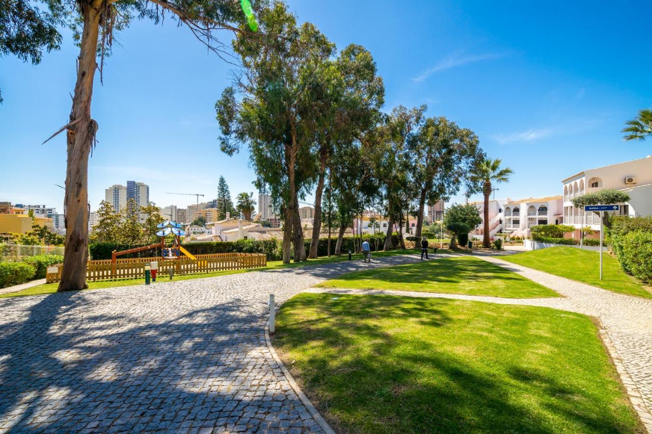 Praia Da Rocha, Vila Rosa, T1, Piscinas, Parqueamento E Internet By Ig Portimão Exteriér fotografie